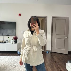NWT Zara belted denim jacket